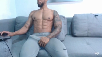 Blackandlong88  13-10-2021 video classy